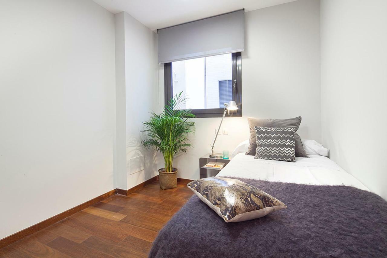 My Space Barcelona Pool Garden Apartments Ngoại thất bức ảnh